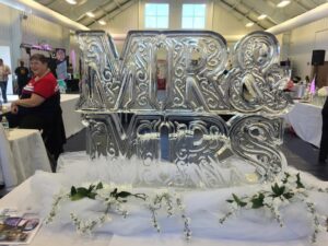 Mr and Mrs Wedding Centerpiece